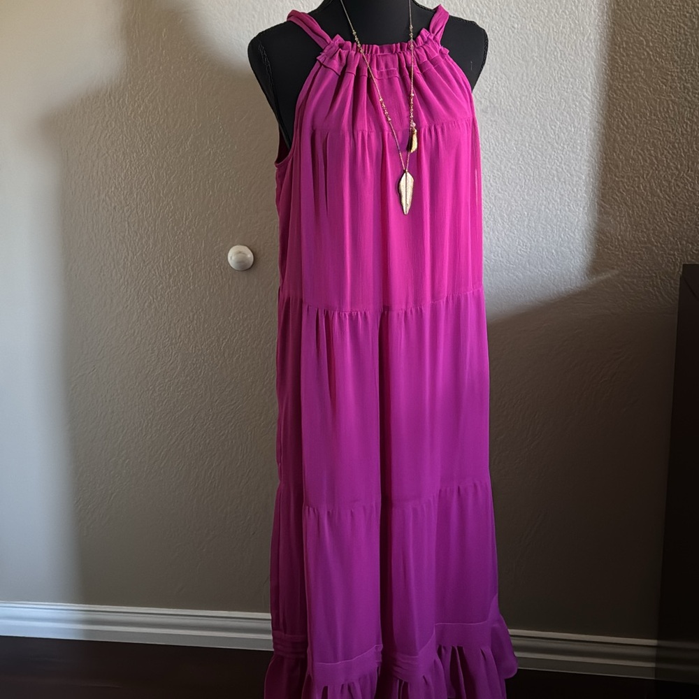 Trinhology Fuchsia Sleeveless Maxi Dress